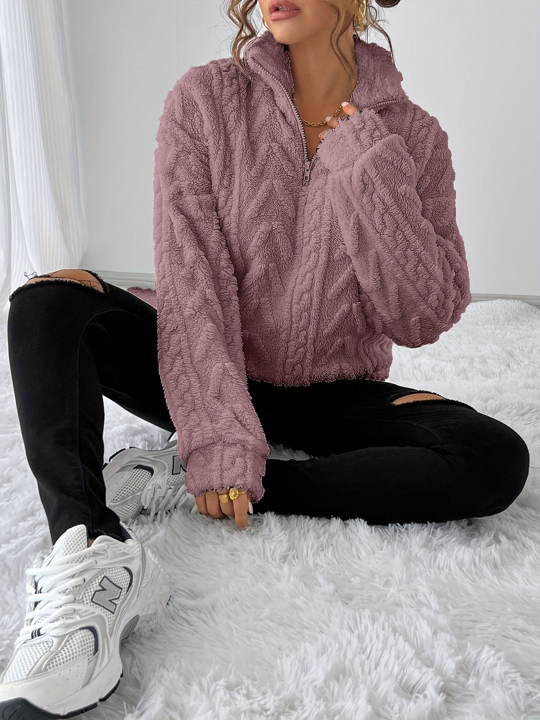 Loretta | Cozy Textured Stand-Collar Pullover