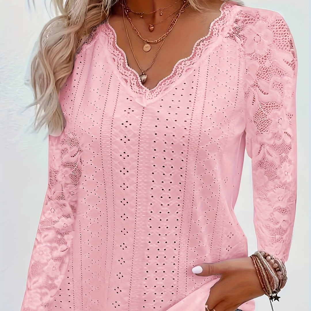 Annabelle | Scalloped V-Neck Top