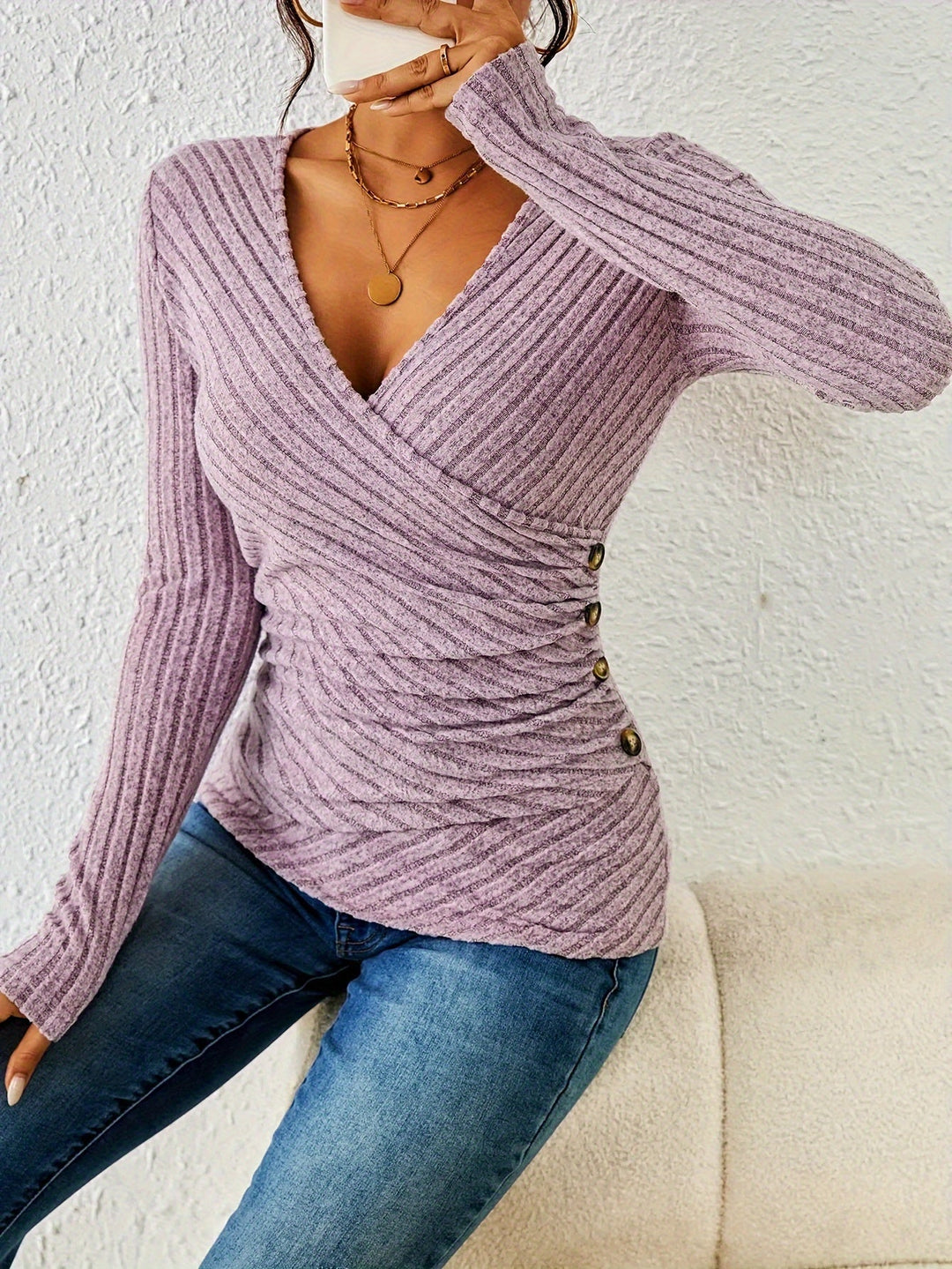 Meredith | Ribbed V-Neck Button Top