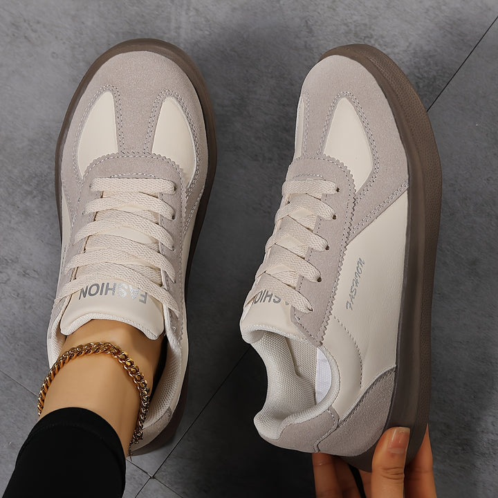 Gloria | Everyday Lace-Up Sneakers