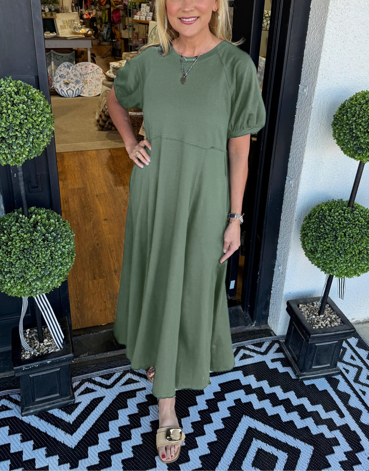 Winslet | Puff Sleeve Round Neck Maxi Dress