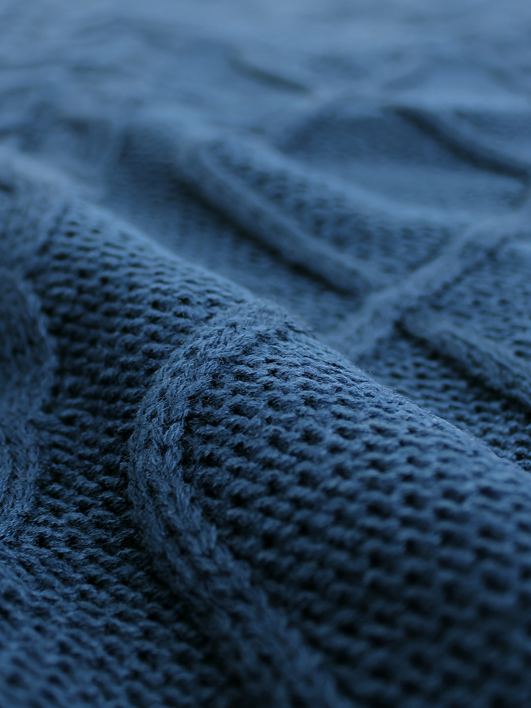 Ramona | Cable-Knit V-Neck Sweater Vest
