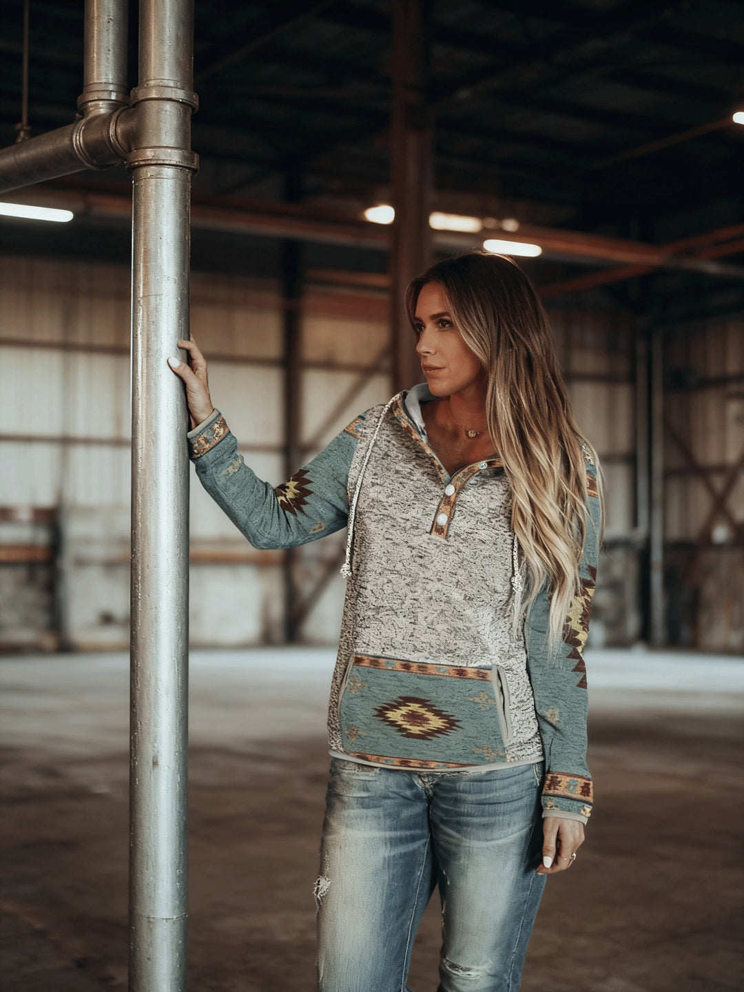 Willow | Western-Print Snap-Button Hoodie