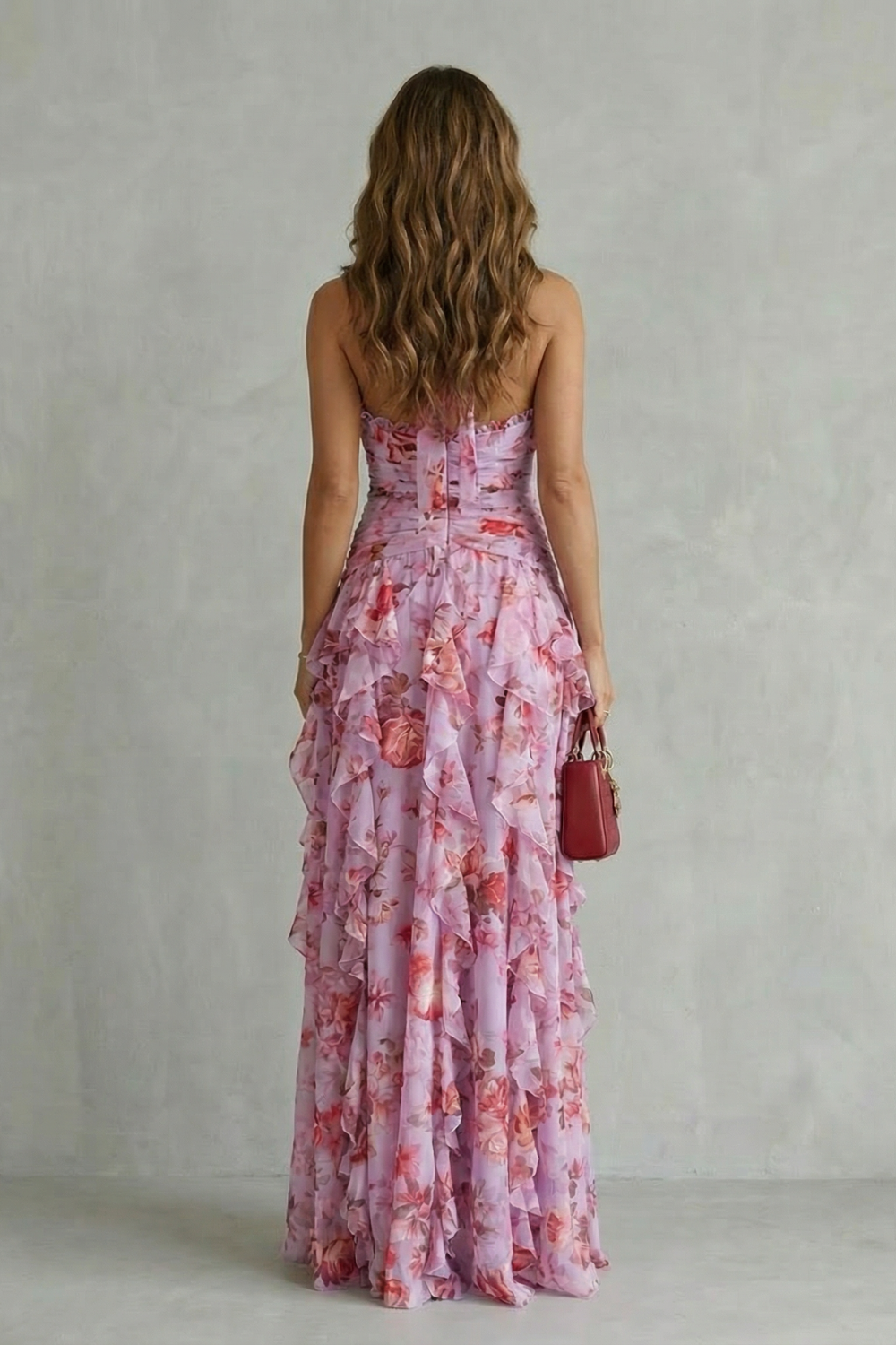 Bella | Elegant Sleeveless Halter Maxi Dress