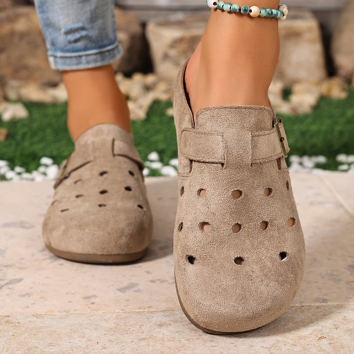 Maya | Everyday Perforated Comfort Clogs