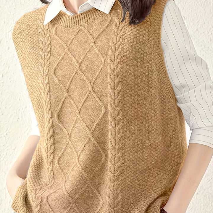 Tabitha | Cable-Knit Sleeveless Sweater Vest