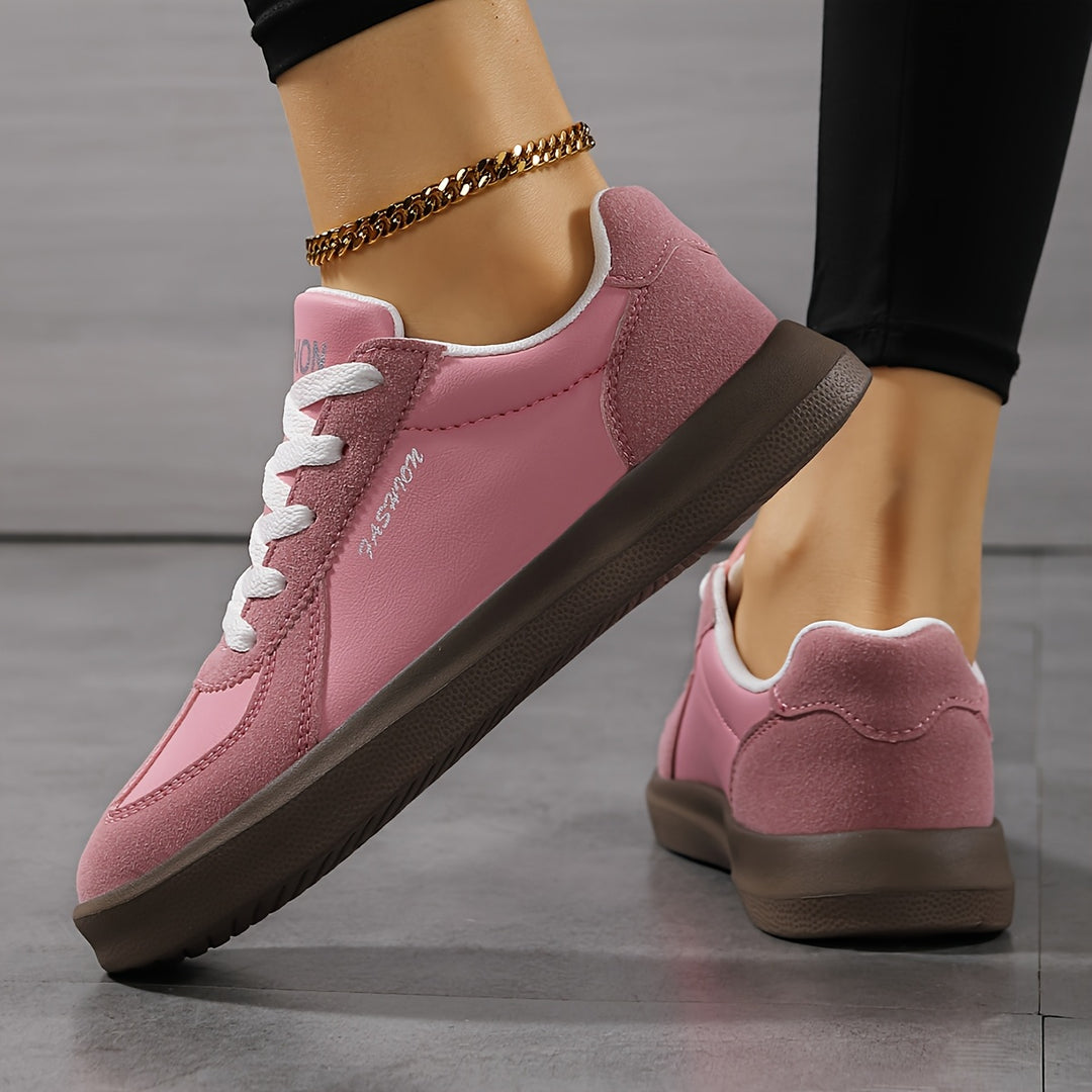Gloria | Everyday Lace-Up Sneakers