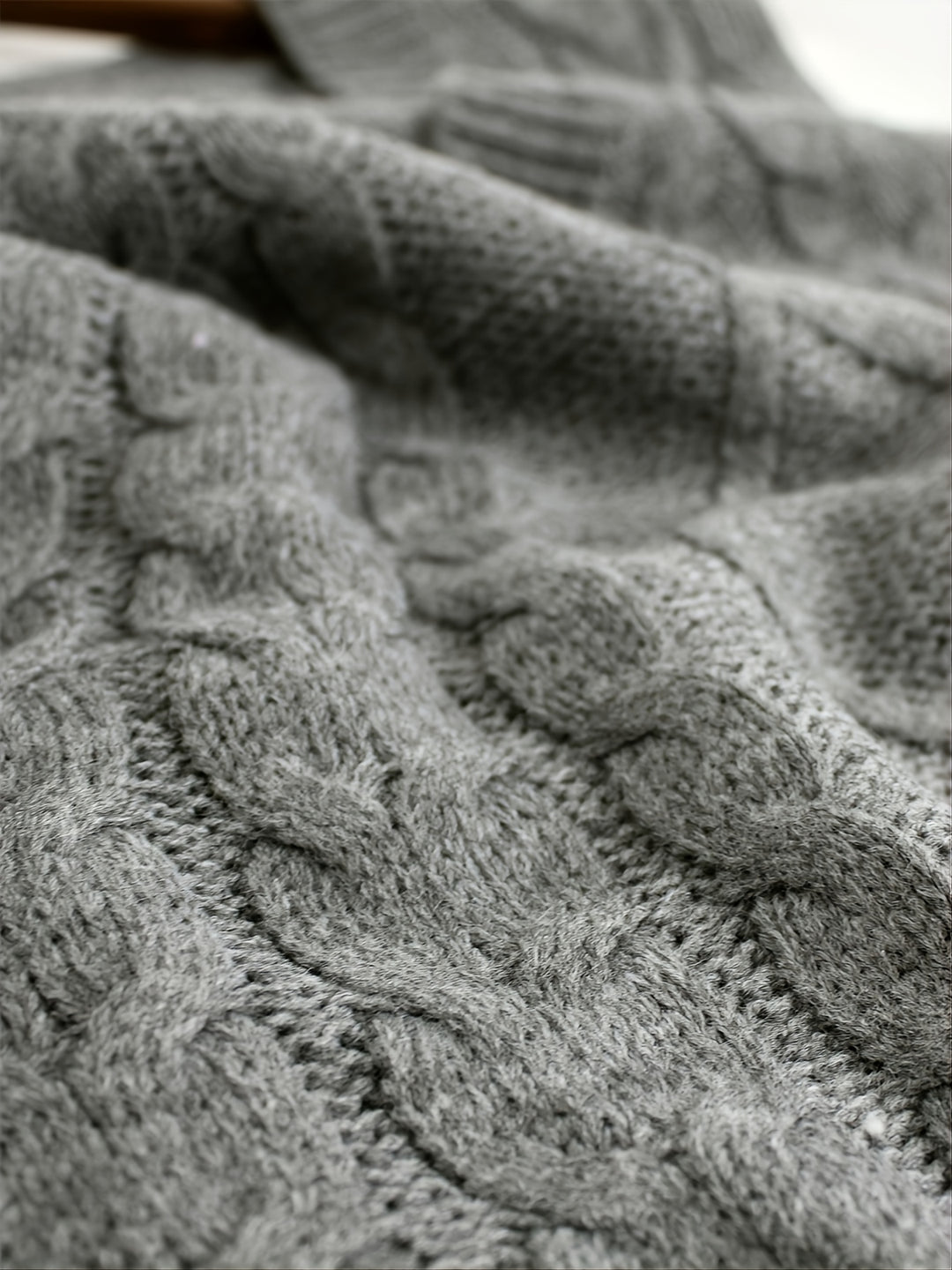 Ramona | Cable-Knit V-Neck Sweater Vest