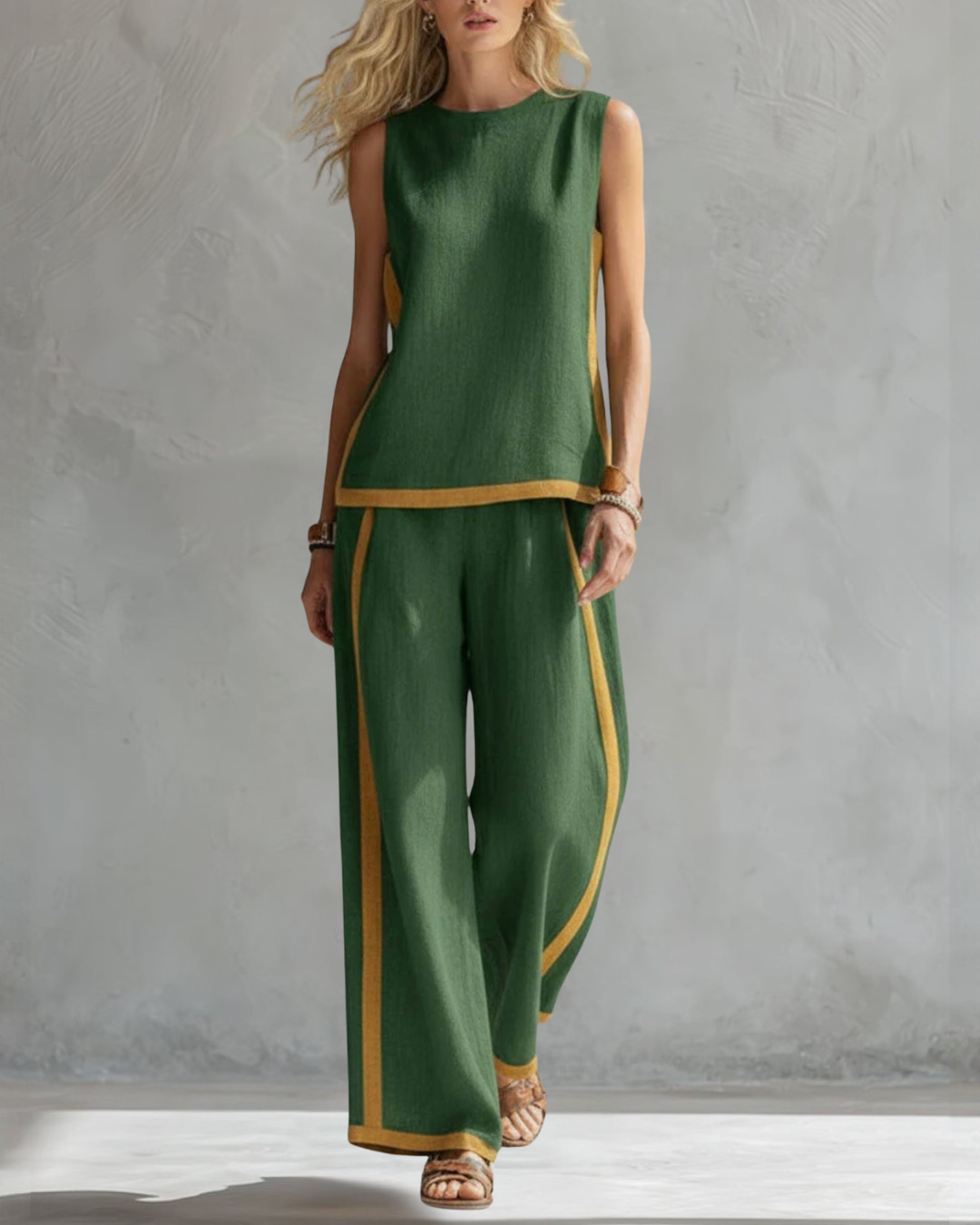 Layla | Elegant Sleeveless and Wide Trouser Set