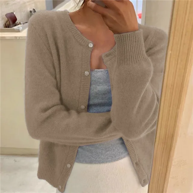 Ingrid | Soft Round-Neck Cardigan