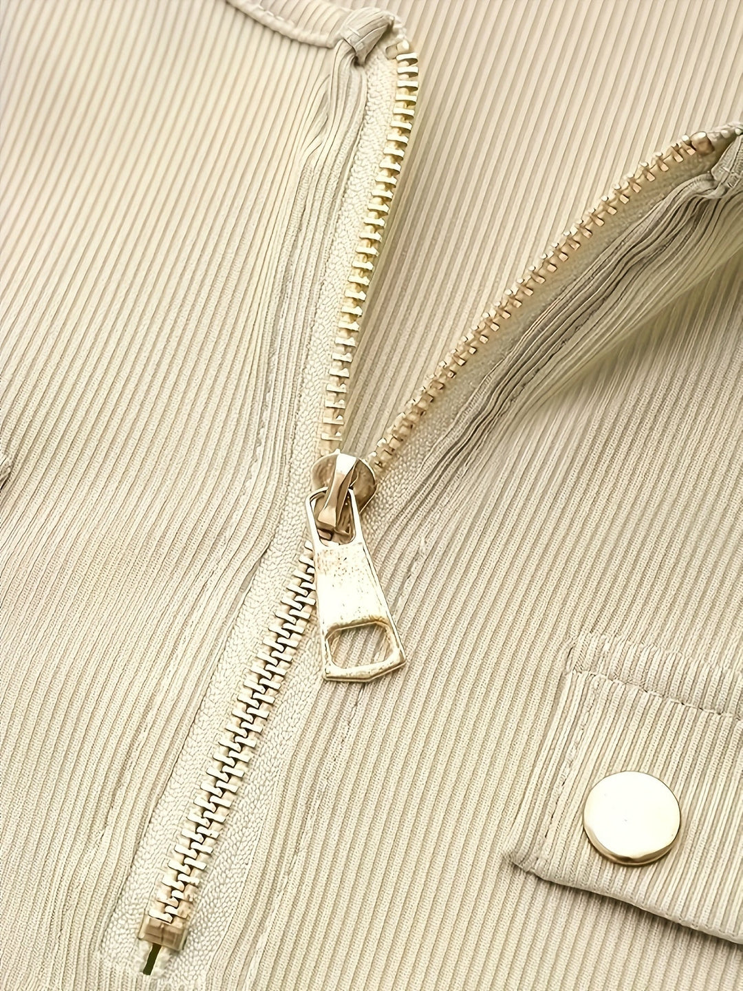 Priscilla | Ribbed Zip-Neck Top