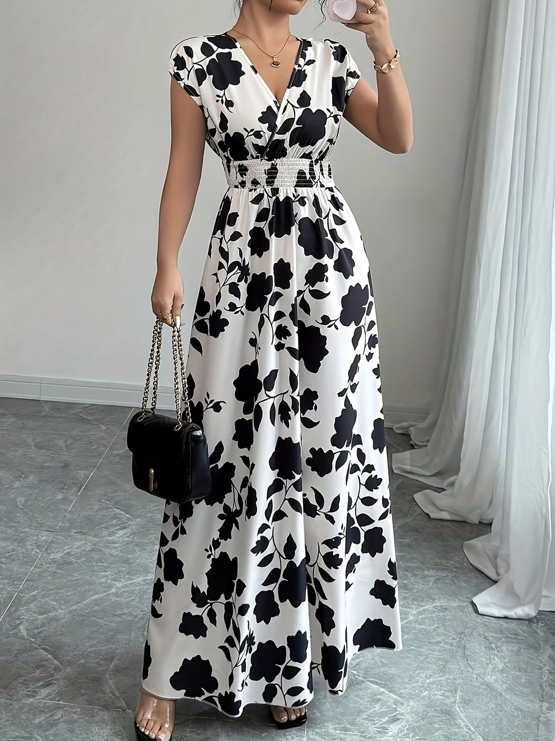 Isabelle | Floral V-Neck Maxi Dress