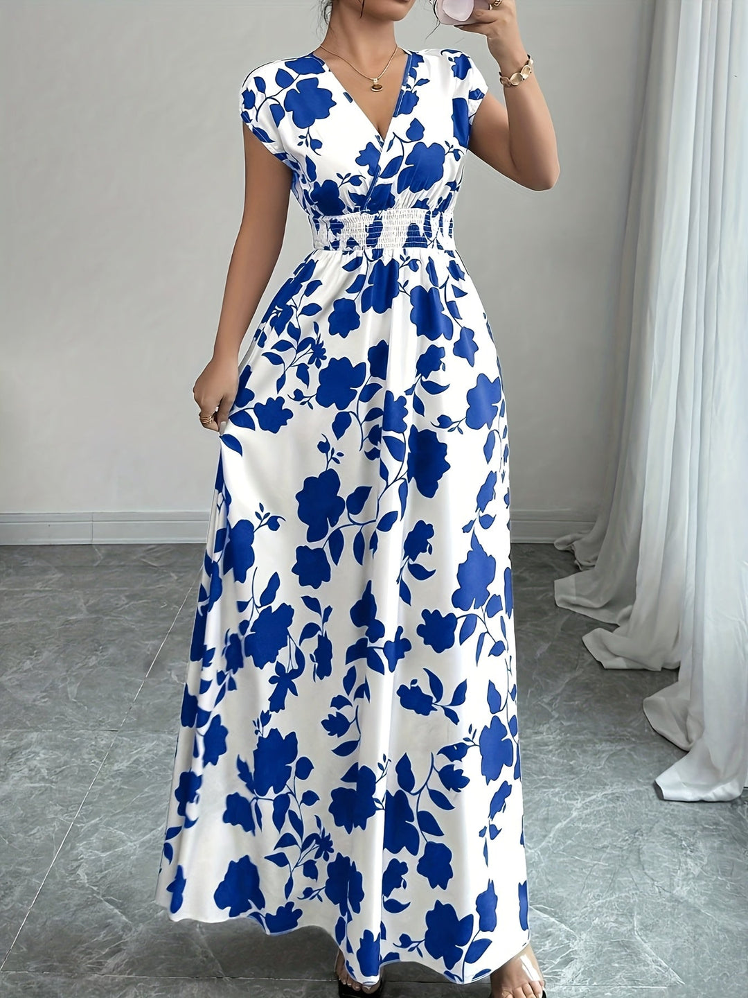 Isabelle | Floral V-Neck Maxi Dress