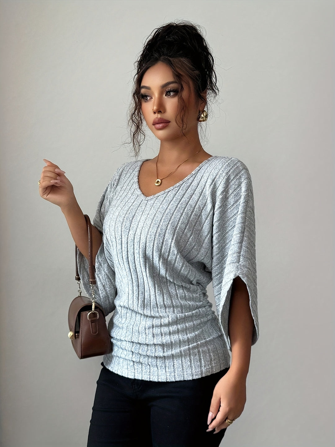 Marissa | Ribbed V-Neck Top