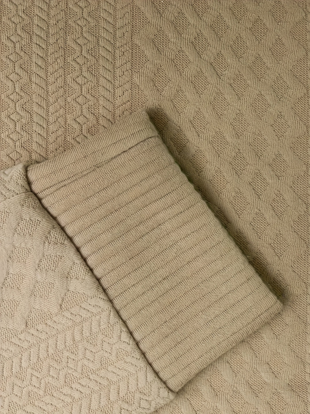 Sawyer | Textured Stand-Collar Sweater