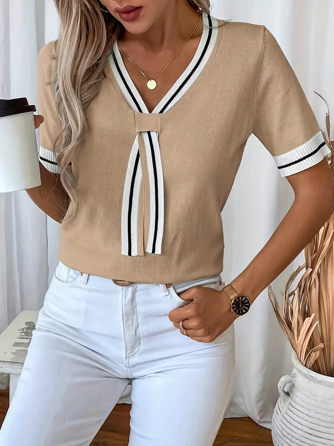 Rosalind | Contrast-Trim V-Neck Pullover