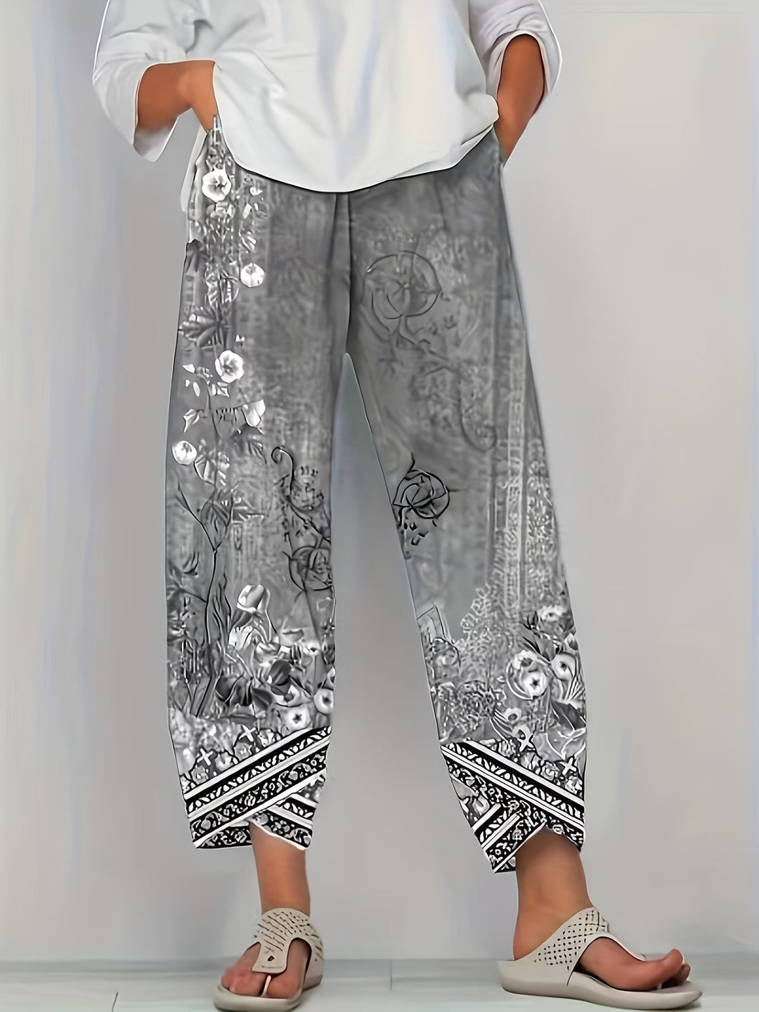 Gwyneth | Stylish Retro Floral Pants