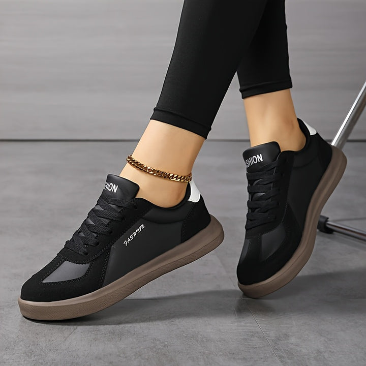 Gloria | Everyday Lace-Up Sneakers