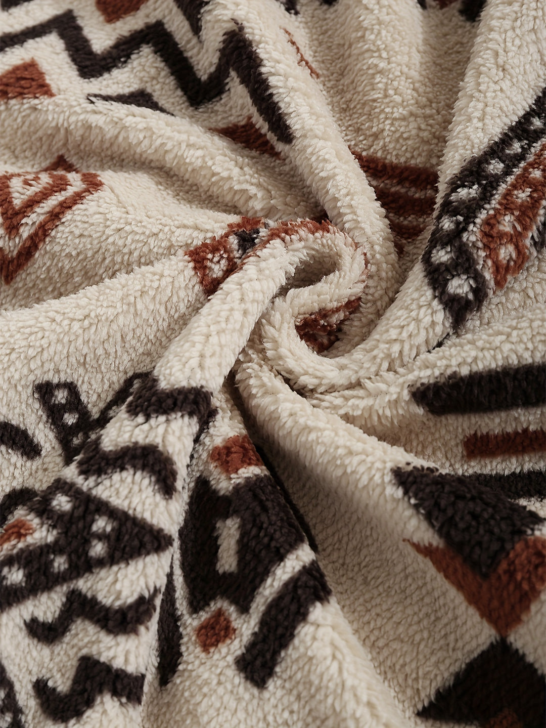 Winifred | Patterned Cozy Zip-Up Jacket