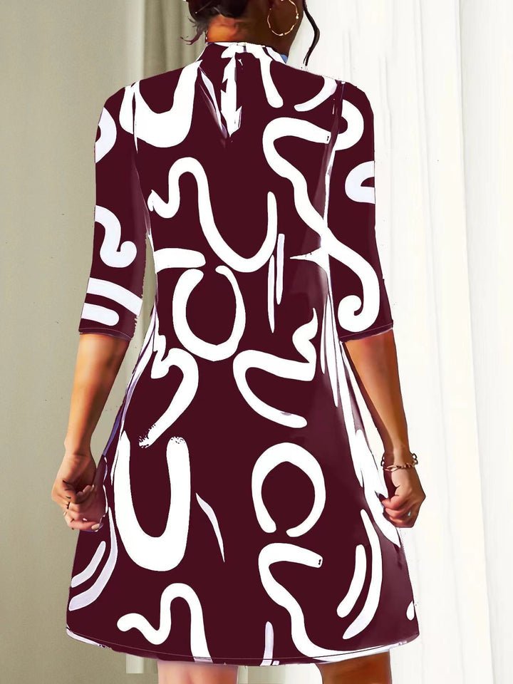 Noelle | Abstract Monochrome Print Tunic Dress
