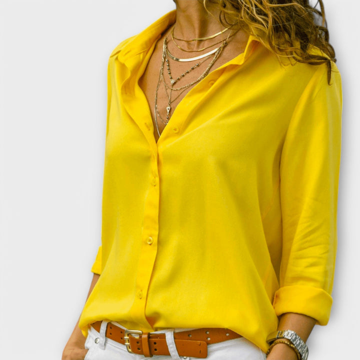 Lorna | Relaxed Button-Up Blouse