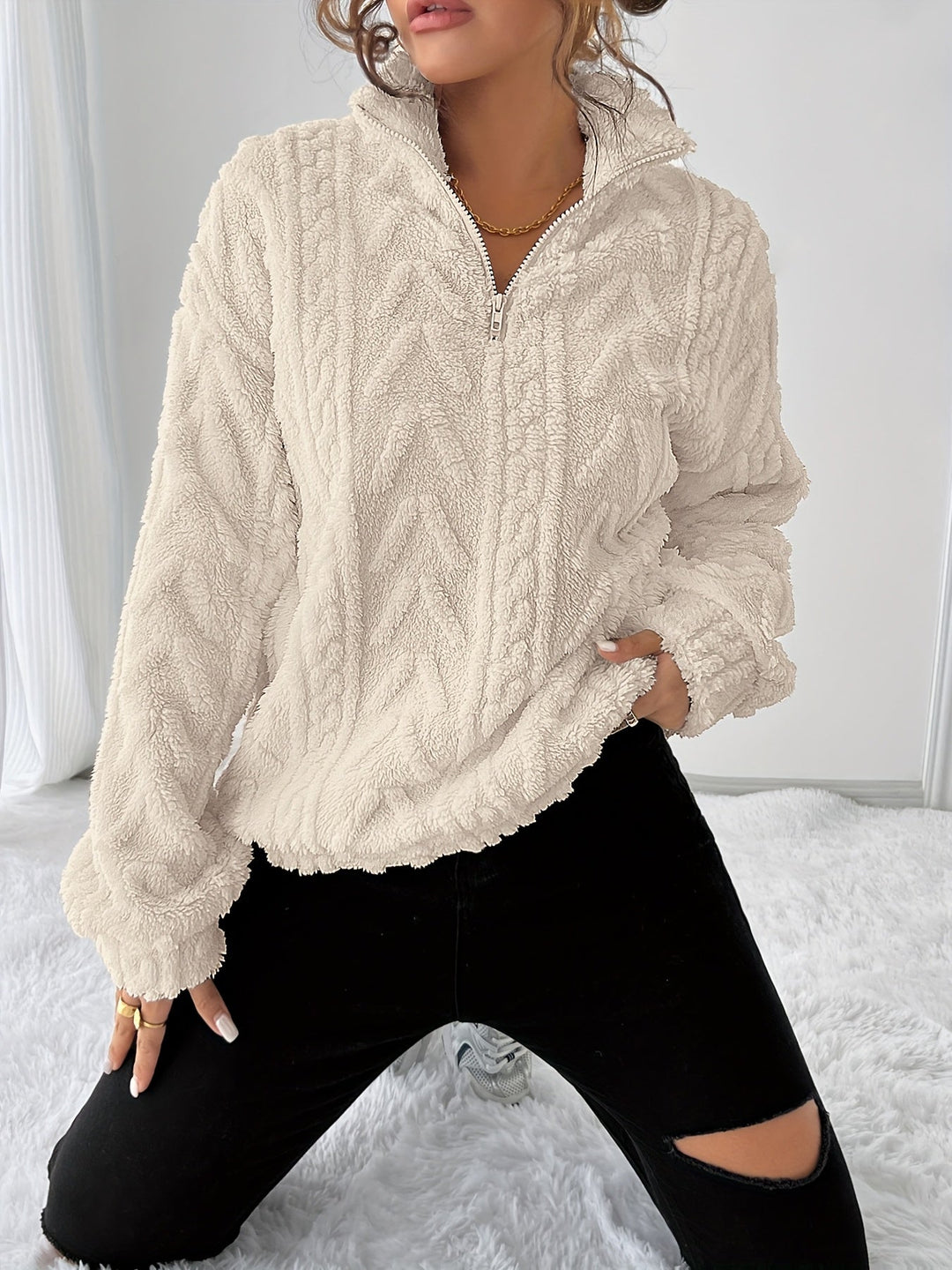 Loretta | Cozy Textured Stand-Collar Pullover