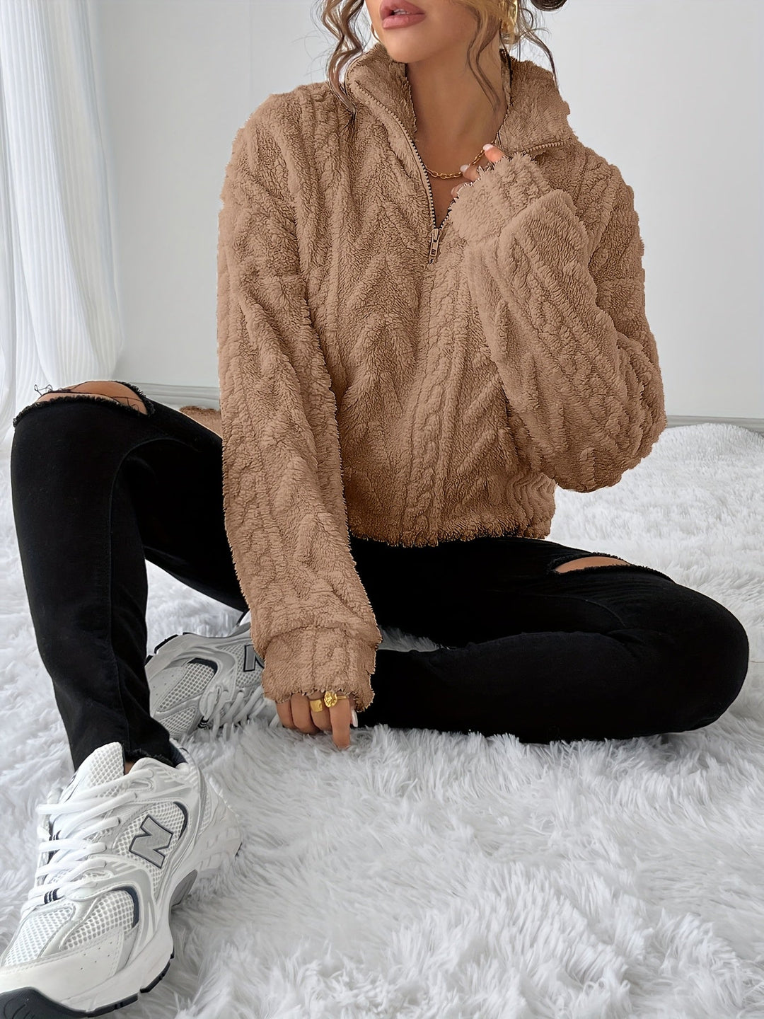 Loretta | Cozy Textured Stand-Collar Pullover