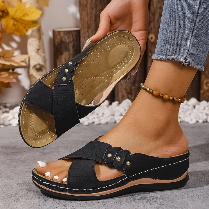 Clara | Comfort Cross-Strap Sandals