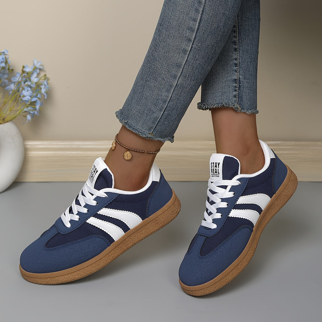 Talia | Classic Lace-Up Sneakers