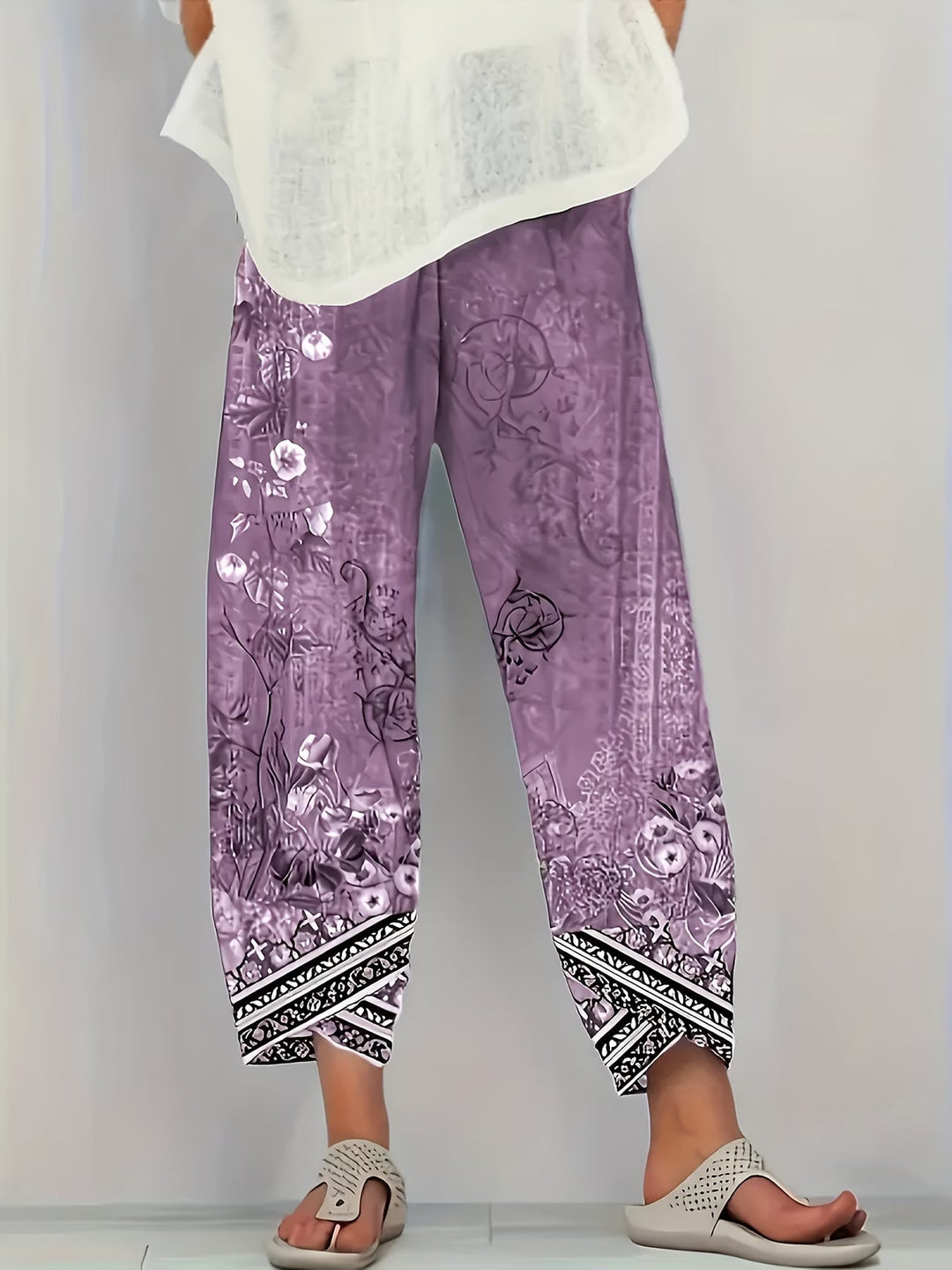 Gwyneth | Stylish Retro Floral Pants