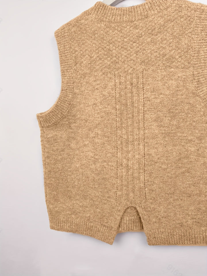 Tabitha | Cable-Knit Sleeveless Sweater Vest