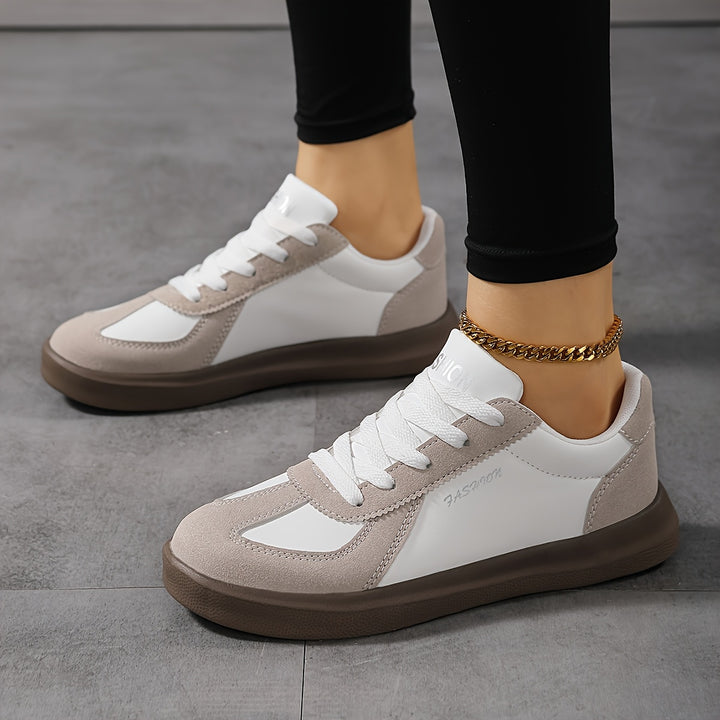 Gloria | Everyday Lace-Up Sneakers