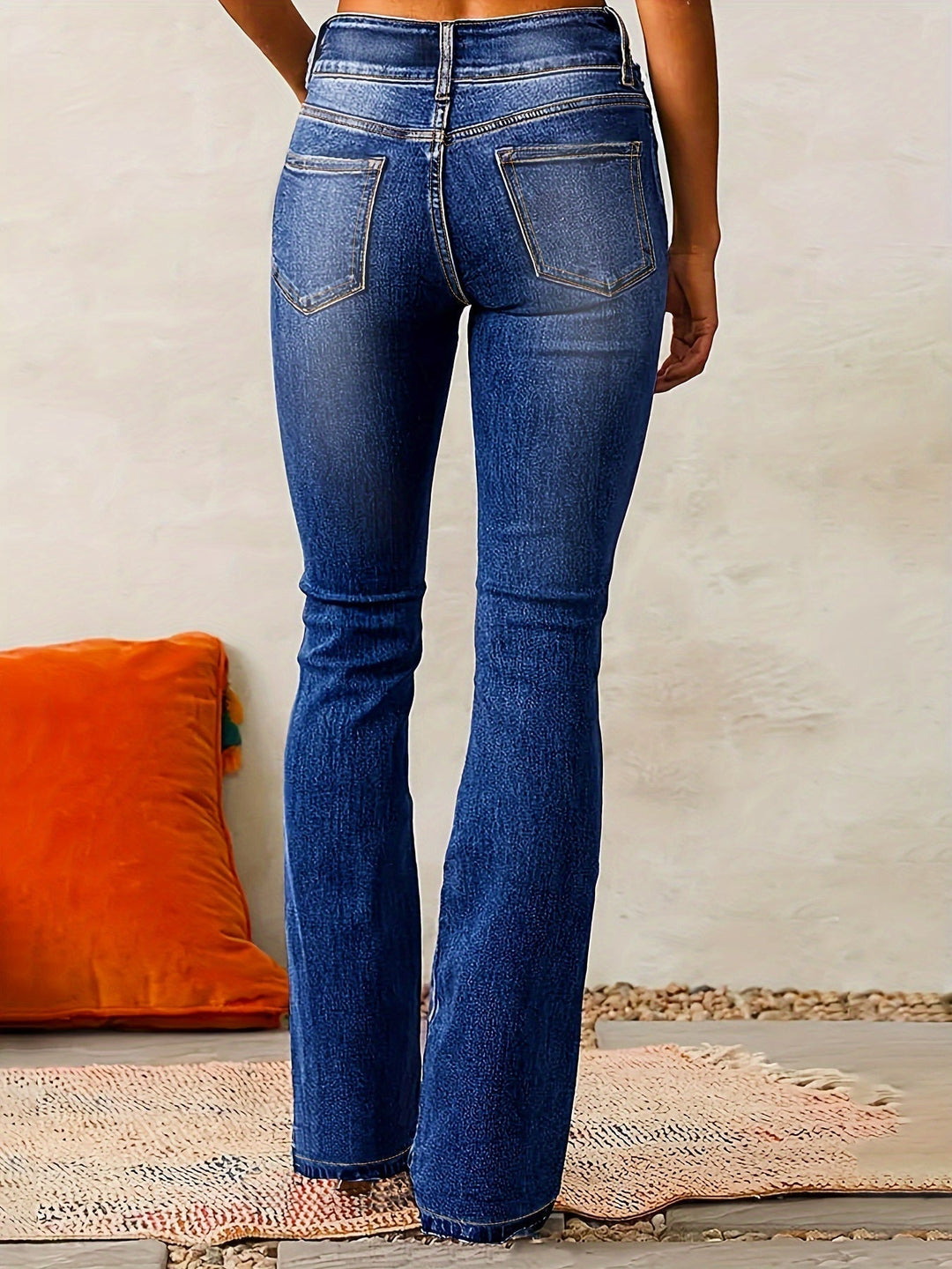 Beverly | High-Waisted Flared Jeans