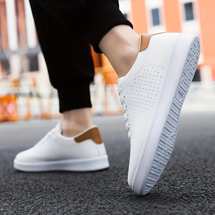Holden | Clean Low-Top Sneakers