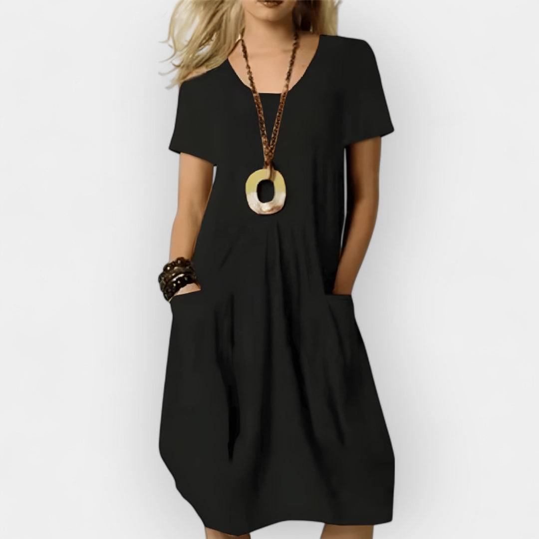 Rona | Sleek & Relaxed Dress
